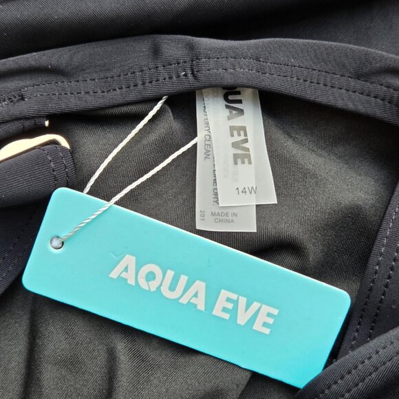 Women's 1 Piece Black Floral Tummy Control Bathing Suit - 14W - Picture 3 of 3